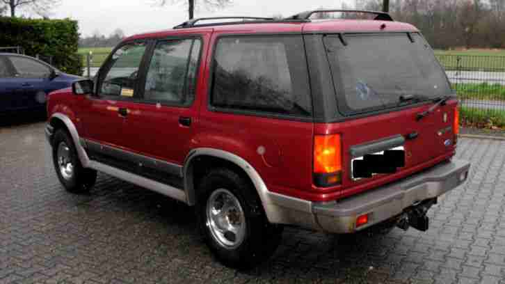 Ford Explorer USA 4, 0 L Allrad 4x4 Automatic AHK 2, 4