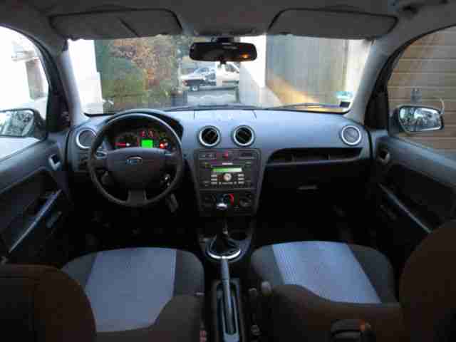 Ford FUSION1.4 TDCI STYLE/1HAND/S-HSFTNUR BEI FORD