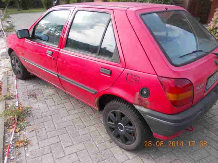 Ford Fiesta 1.1 i CLX ERSATZTEILSPENDER AUSSCHLACHTEN