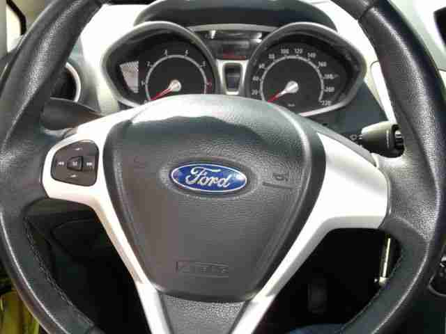 Ford Fiesta 1.25 Ambiente 1.Hand wie neu Unfallfrei