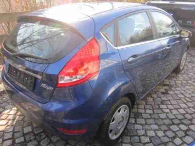 Ford Fiesta 1.25 Titanium KLIMAAUTOMATIK+AHK+ISOFIX