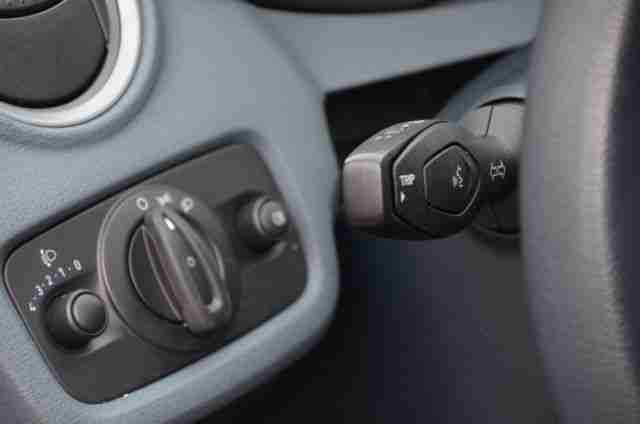 Ford Fiesta 1.25 Trend*1-Hand*Tüv 04.2019