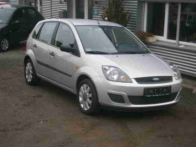 Ford Fiesta 1.3 Ambiente