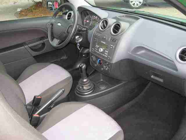 Ford Fiesta 1.3 Ambiente - Klima - 1.Hand - TOP!