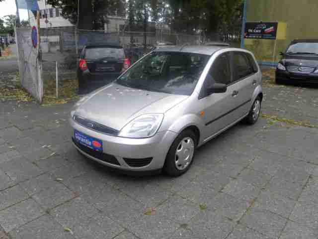 Ford Fiesta 1.3 Ambiente TÜV NEU