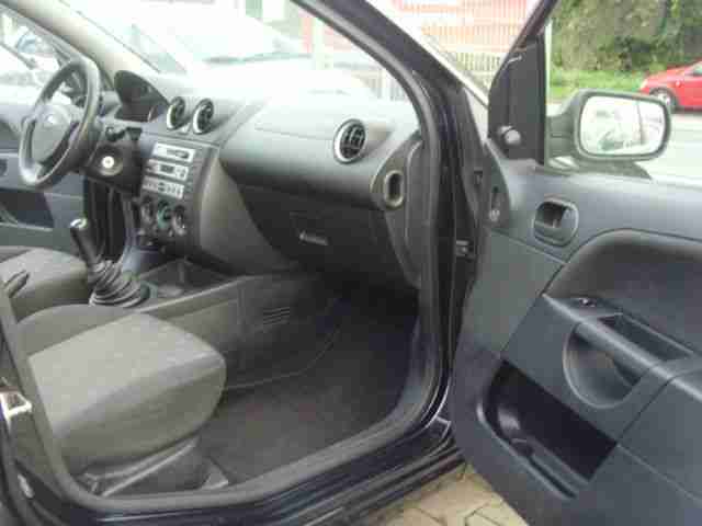 Ford Fiesta 1.3 Futura