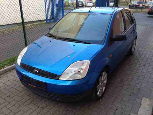 Ford Fiesta 1.3 Futura2. Hand sehr gepflegt!!!