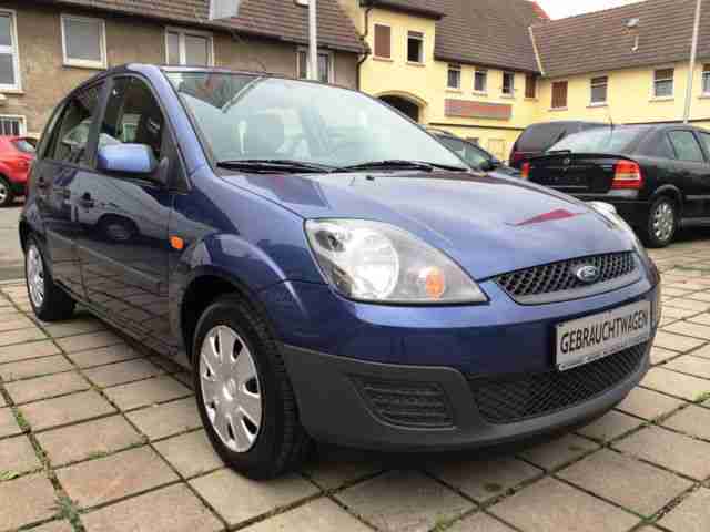 Fiesta 1.3 Klimaanlage 1.Hand EURO 4 HU AU NEU