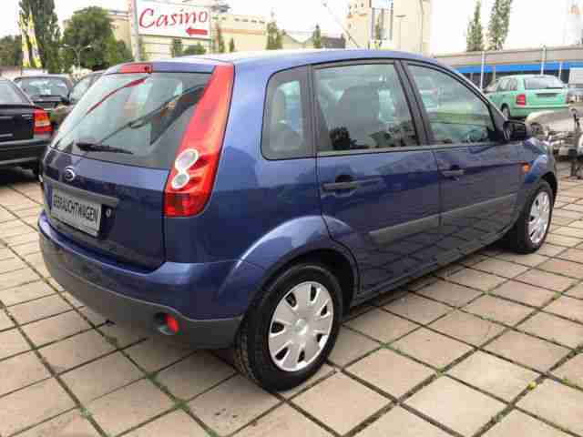 Ford Fiesta 1.3 Klimaanlage 1.Hand EURO 4 HU/AU NEU