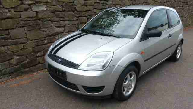 Ford Fiesta 1.3 Viva X Klimaanlage Alufelgen