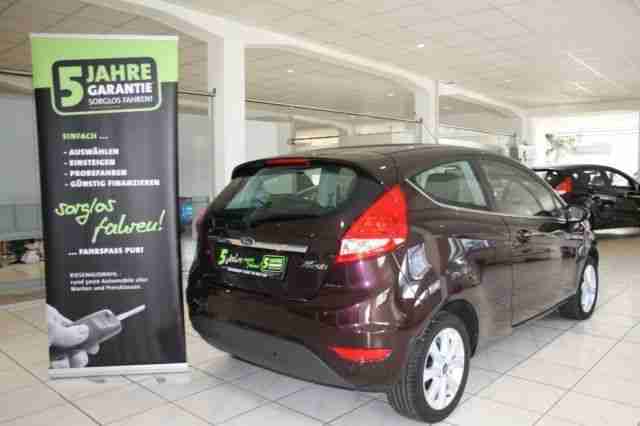 Ford Fiesta 1.4 Titanium SHZ PDC LM 15 Zoll Klima