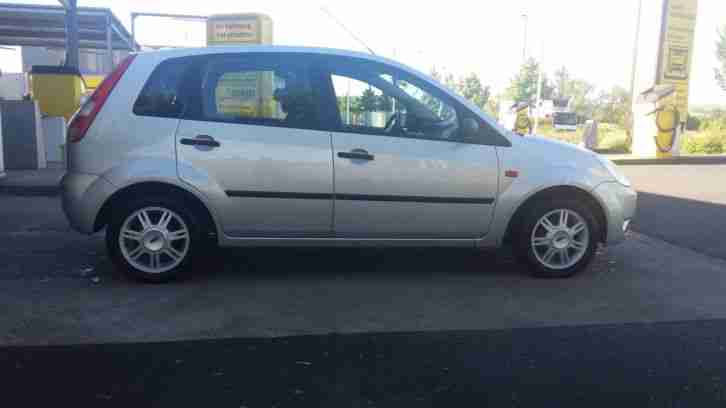 Fiesta 1, 6 16v 101 PS 5 Türig Zahnriemen HU AU 07