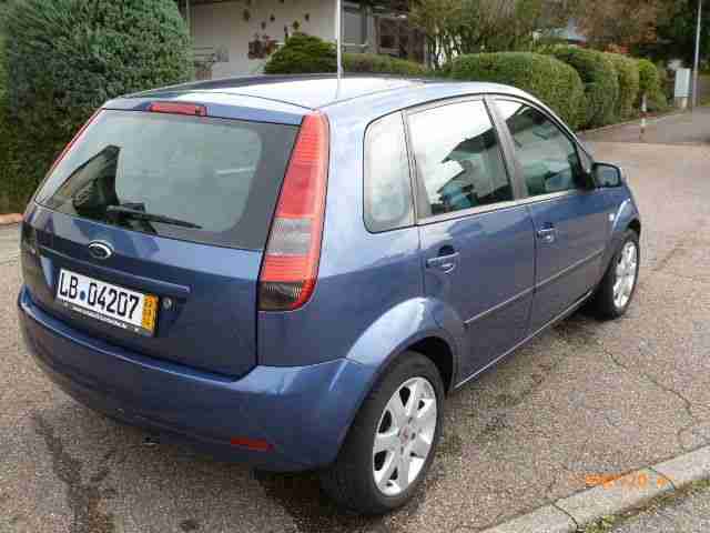 Ford Fiesta 1,6 Ghia, Fiesta, 124000km, Baujahr 2005