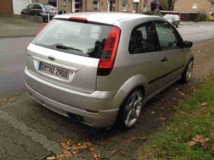 Ford Fiesta 1.6 Ghia mit vielen Extras !!!