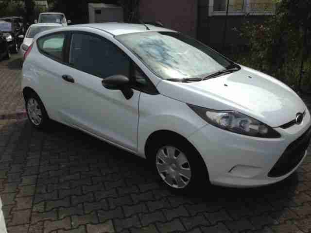 Ford Fiesta 1.6 TDCi 5 Sitze Klima Euro4 DPF ZV PKW