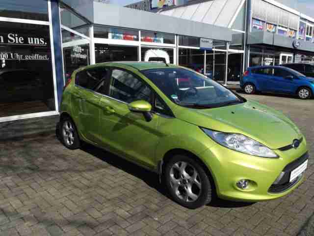 Ford Fiesta 1.6 TDCi Titanium 5-türig Klima Alufelgen