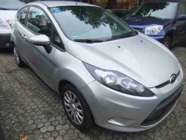 Ford Fiesta 1.6 TDCi Trend 1. Hand + Klima