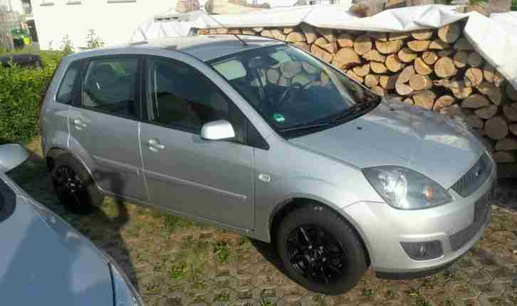 Ford Fiesta 2008 1,4L - Alu - 8-fach - 65100km - Klima Service Neu
