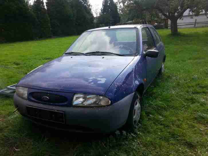  Ford Fiesta