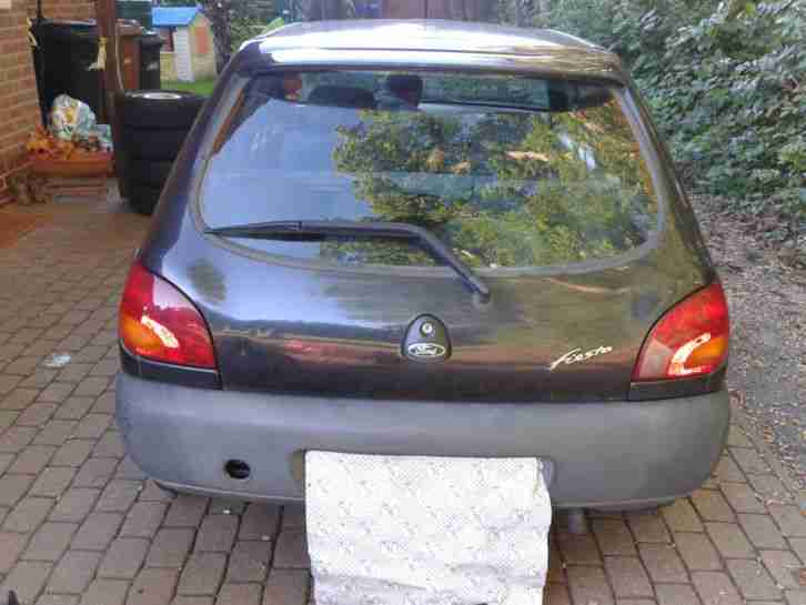 Ford Fiesta BJ`96 schwarz