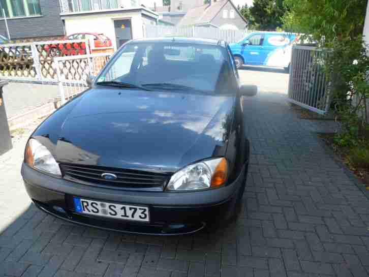 Ford Fiesta Bauj. 12.99 1, 3ltr. Benziner