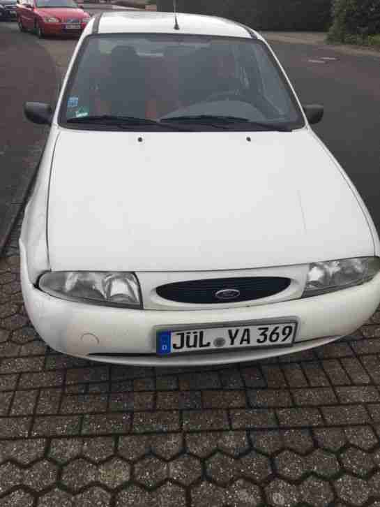 Ford Fiesta Baujahr 2000