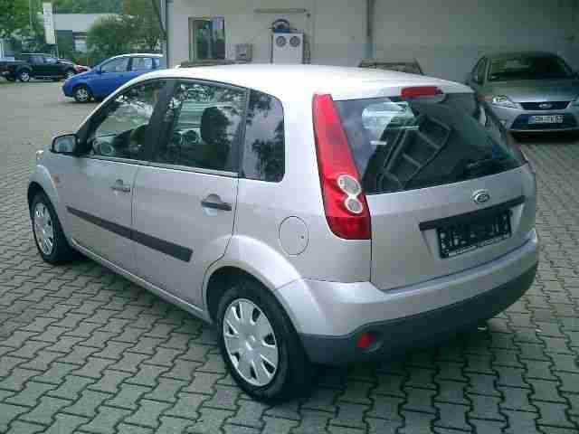 Ford Fiesta Fun 1.Hand Navi Tüv Neu