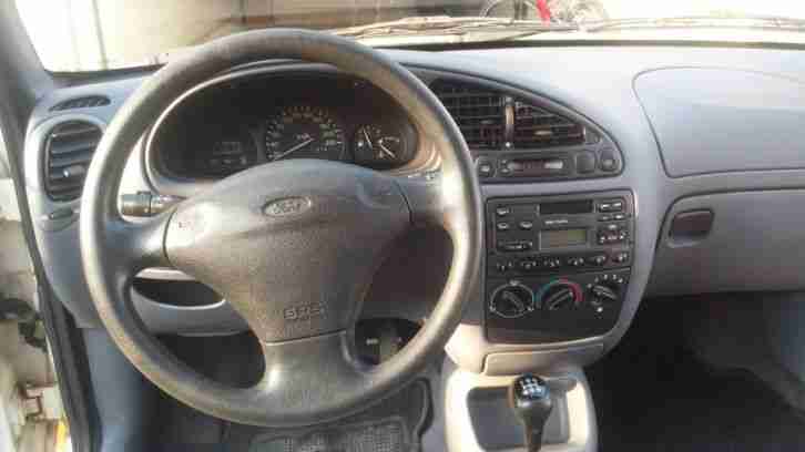 Ford Fiesta Kleinwagen 91917