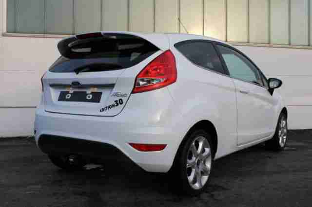 Ford Fiesta Licht&Sicht Paket/Telefonvorb./Klimaautom