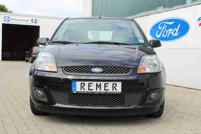Ford Fiesta Style * Radio-CD * Klimaanlage * ZV+FB *