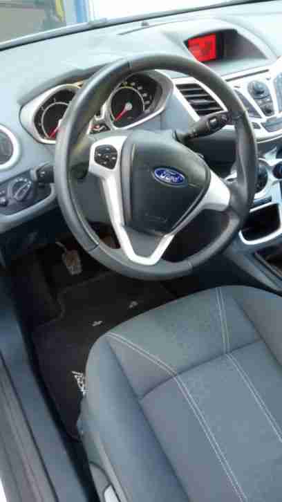 Ford Fiesta TDCI Titanium Weiß 3 Türer 1.6 Diesel 90 PS
