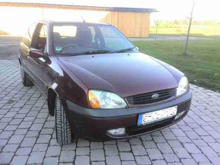 Fiesta lV 1.4 Zetec 90 PS Rechtslenker TÜV 5 16