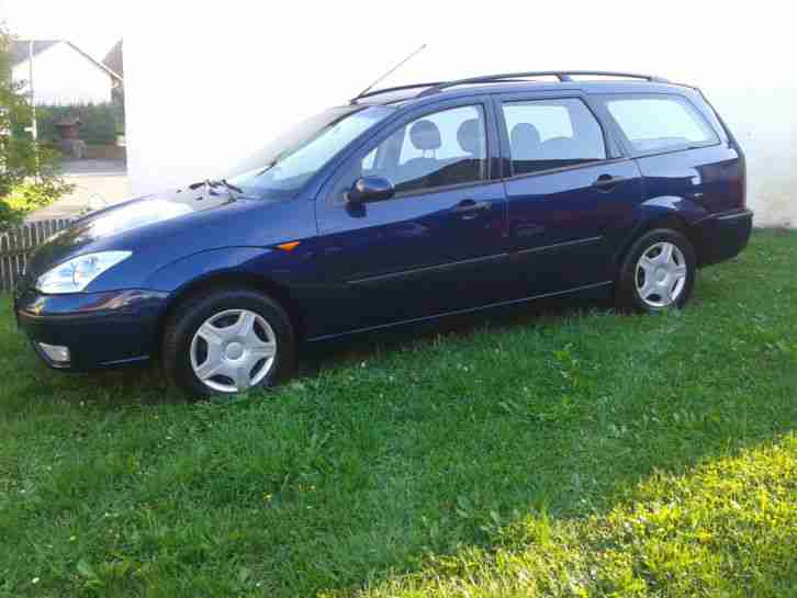 Ford Focus 1,6 Kombi 92850KM Tüv und Kundendienst Neu