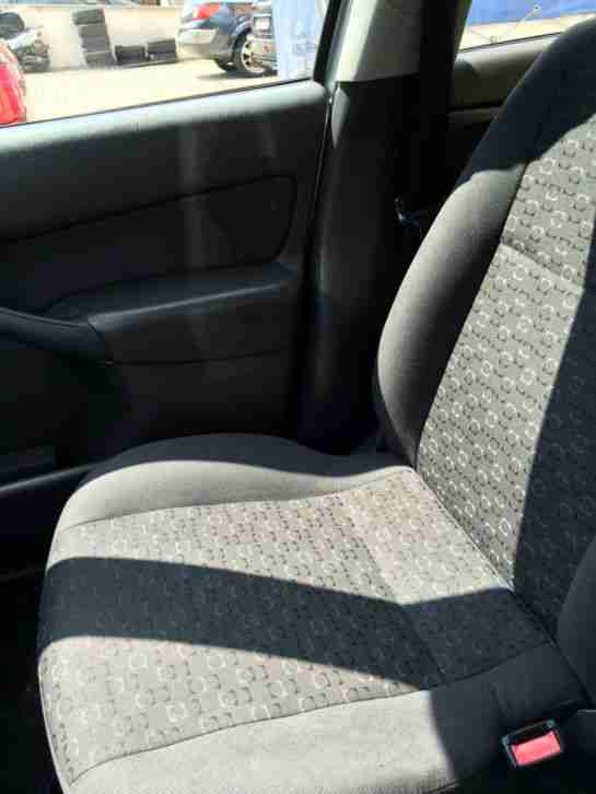 Ford Focus, 1,6l, 101PS, Benziner, 147 000km, Motorschaden