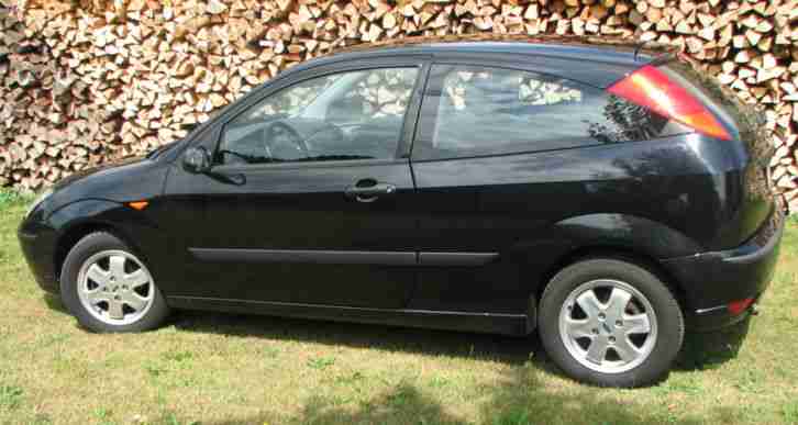 Ford Focus 1,8 160000 3-türig