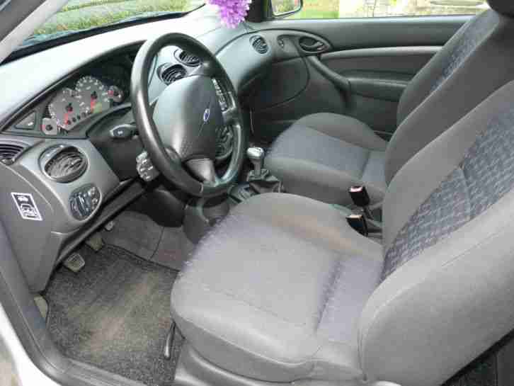 Ford Focus 1,8 3 Türen Bj. 99