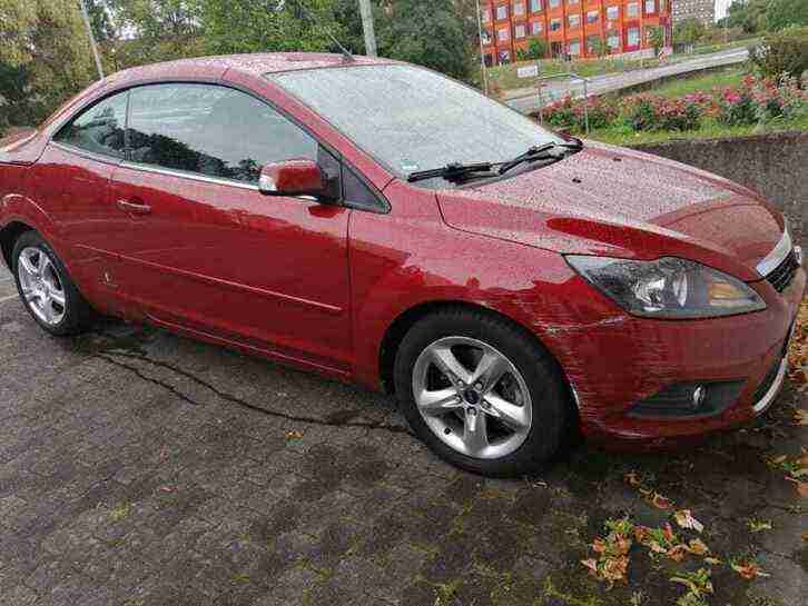 Ford Focus Cabrio 2.0 tdci Unfall Wagen Voll Fahrbereit Bastler Oder Export