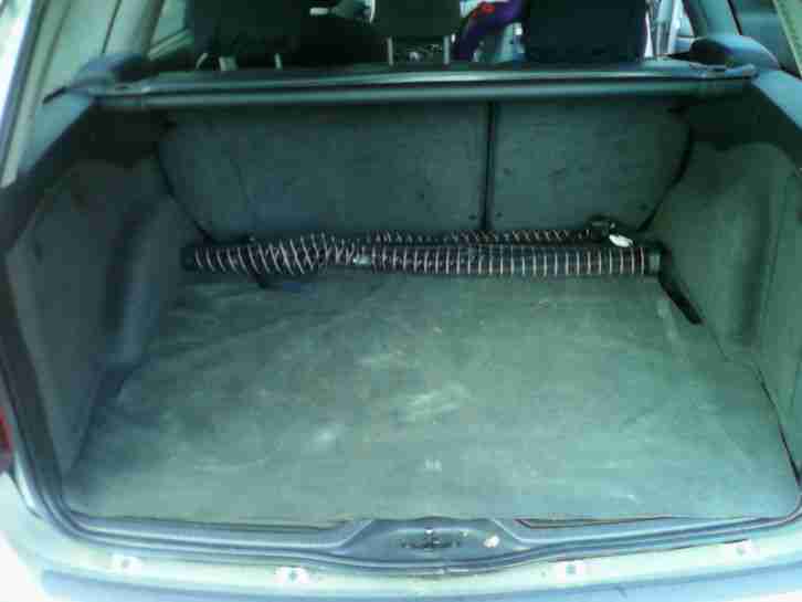 Ford Focus Ghia TÜV/AU 07/2015