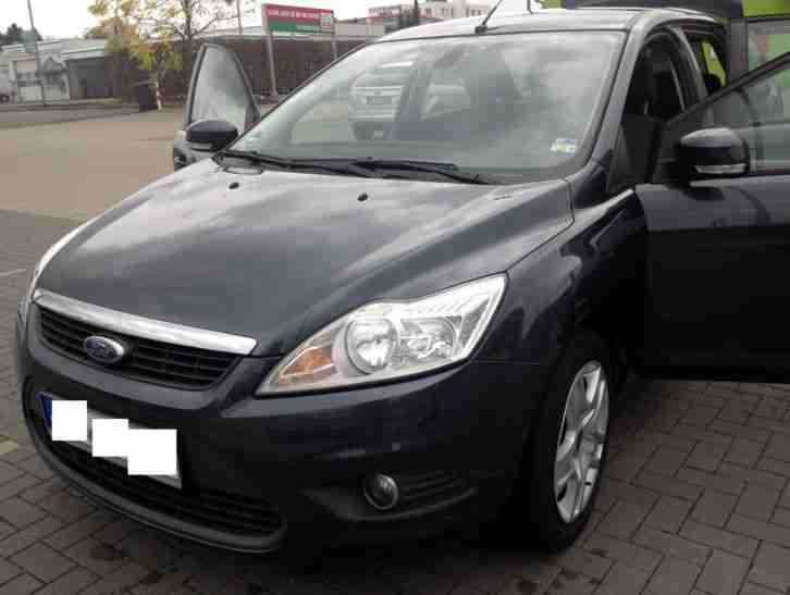 Ford Focus Kombi - Turnier 1.6 TDCi DPF Style + Diesel - Bj. 2010