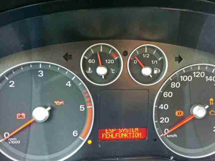 Ford Focus Turnier | Klima | Tempomat | EFH v. | Radio CD | EZ 2007 ESP Fehler