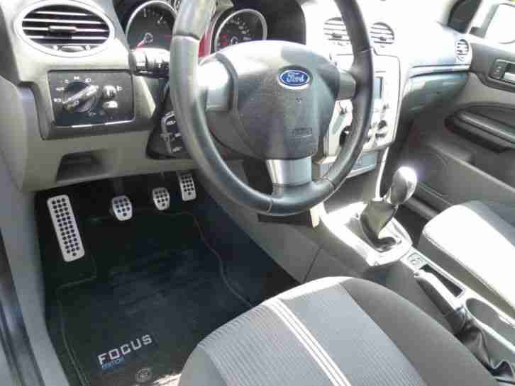 Ford Focus Turnier Kombi Diesel 1,6l TDCI