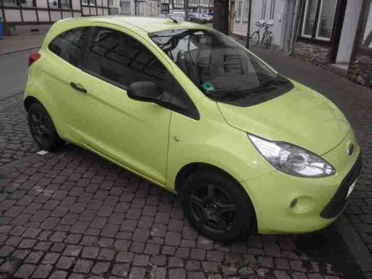Ford KA Scheckheft gewartet plus regelmässiger Unterboden Check zugelassen