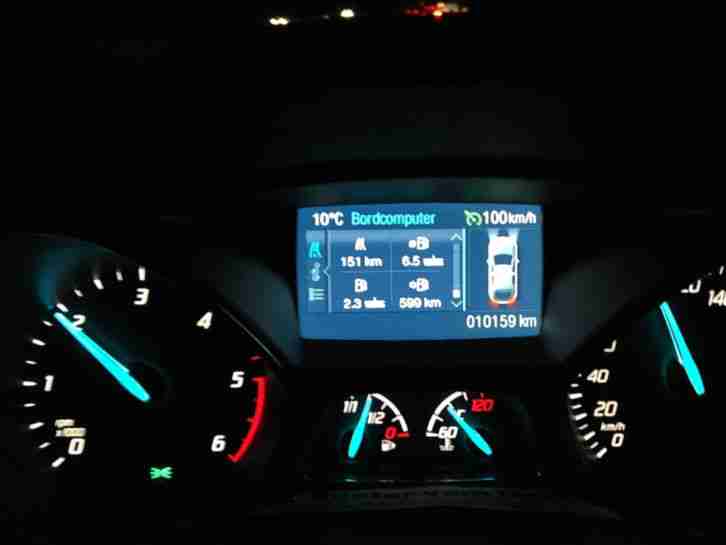 Ford Kuga 2,0 TDCI, 140 PS, Trend Allrad mit Titanum ähnlicher Ausstattung, 6/14