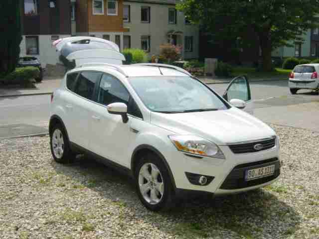 Ford Kuga 2.0 TDCI 16V 4x4 1997ccm 100 KW 136 Ps Titanium Ausstattung,Teil Leder