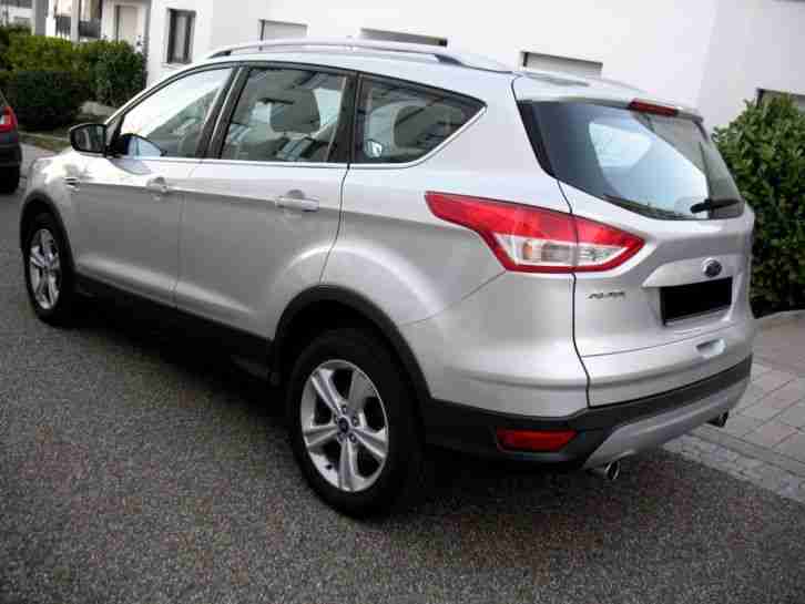 Ford Kuga 2, Titanium 2.0 TDCi - neues Model 2013, Scheckheftgepflegt, 48.000KM