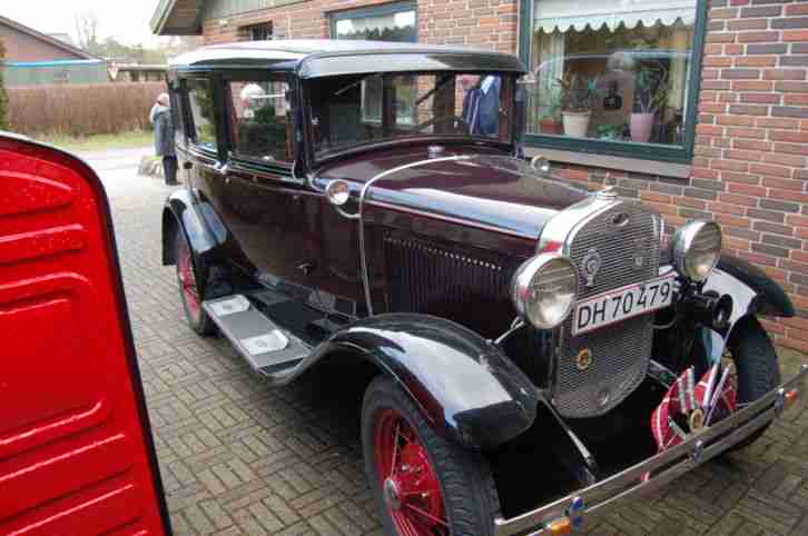 Ford Model A Town Sedan Baujahr 1930