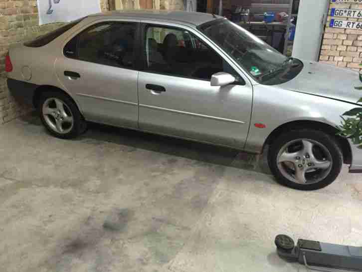 Ford Mondeo 2,0l Automatik silbergrau