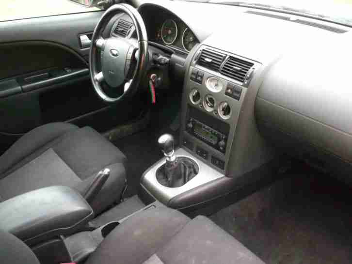Ford Mondeo 3 Turnier Diesel 130PS, 96kw, Bj 2002 TÜV 11/15, 311990km, defekt