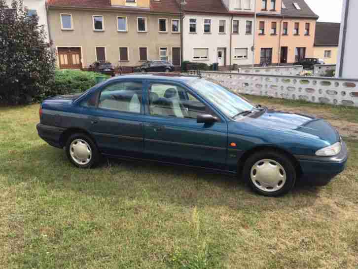 Ford Mondeo CLX KFZ Auto Benziner Gepflegter Zustand