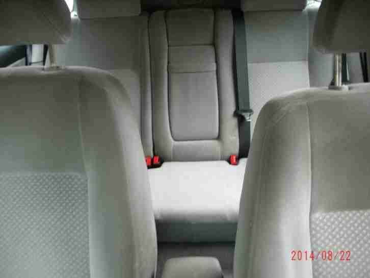 Ford Mondeo Kombi 305289km 8Fach bereift VB 1500€